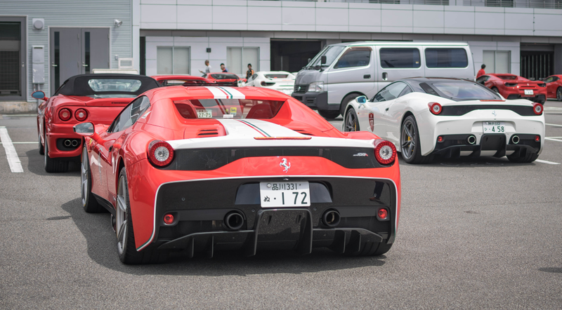 Illustration for article titled This Is How Japan Throws A Ferrari Party
